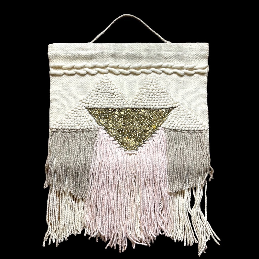 Pier 1 Macrame Woven Tapestry Wall Hanging with Gold Sequin Accents Boho Chunky
